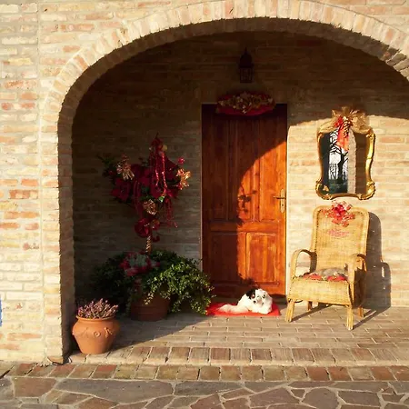 Farmstay Agriturismo La Mandriazza Del Gallo * Iolanda di Savoia