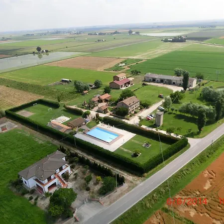 Agroturismo Farmstay Agriturismo La Mandriazza Del Gallo *